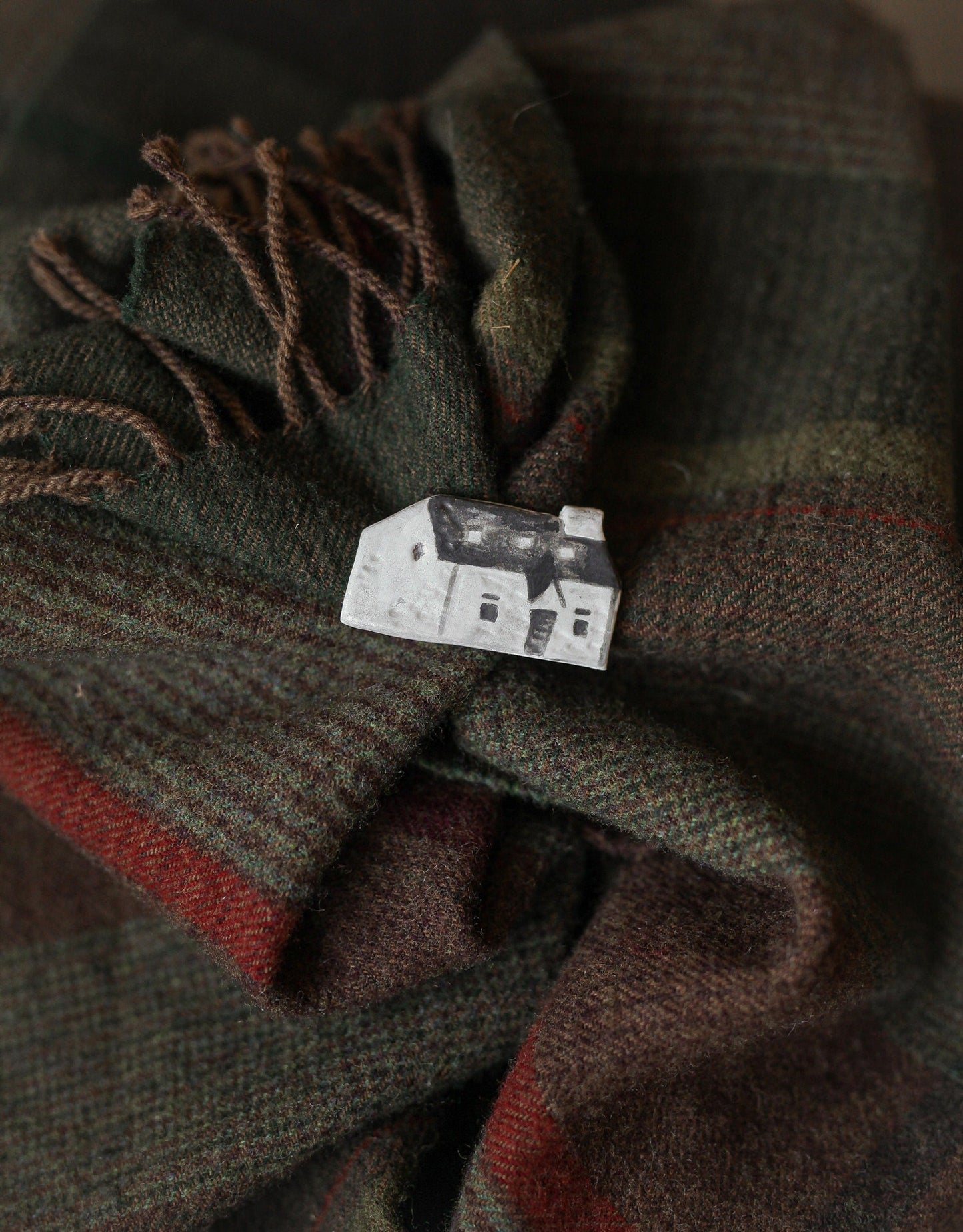 Scotland White House Brooch