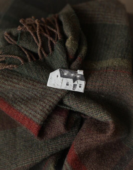 Scotland White House Brooch